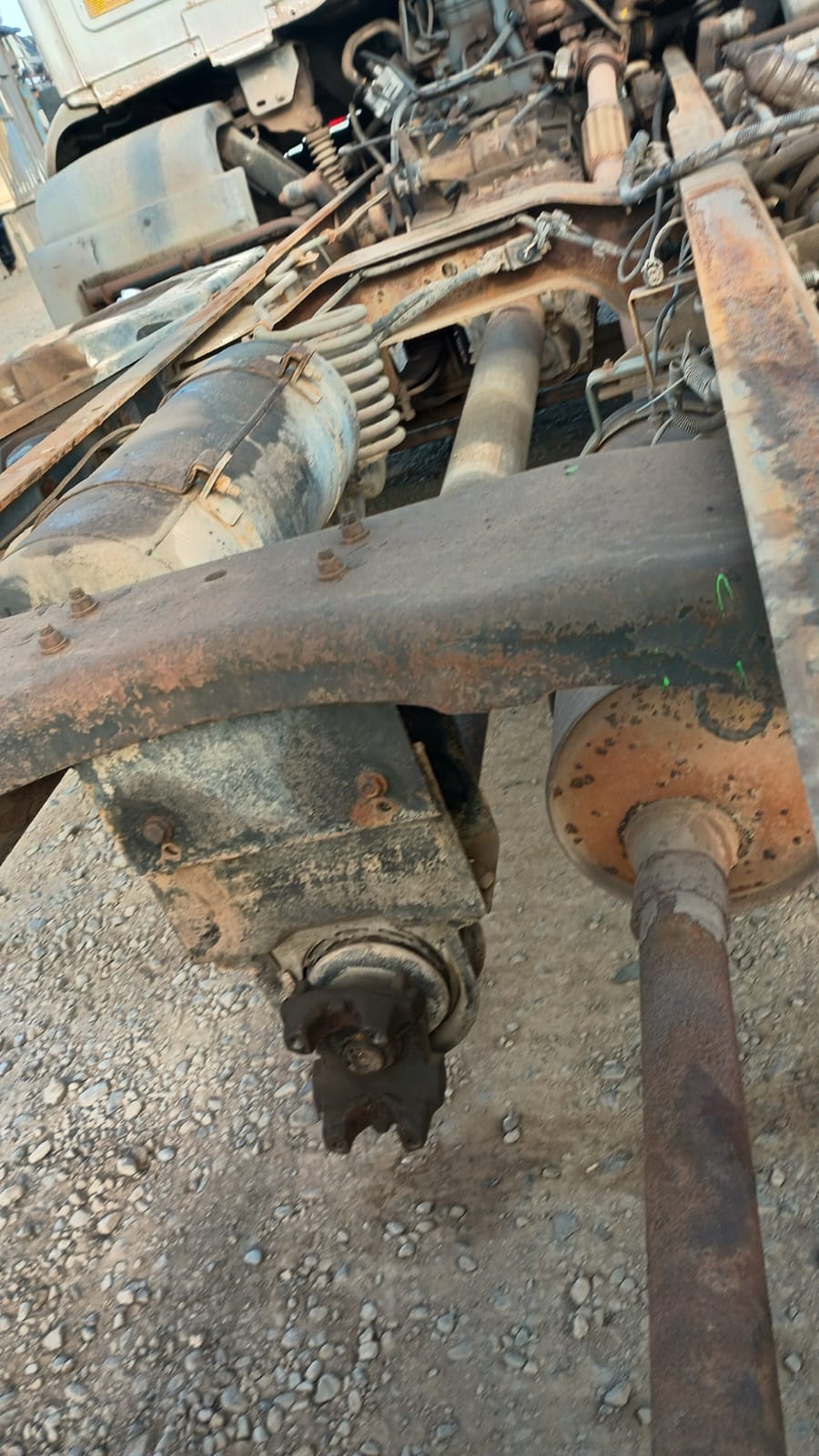 CARROCERíA FRIGORíFICA Ford CARGO 1719 2013  USADA  EN DESARME